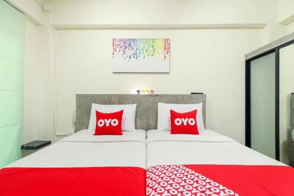 Bed in OYO 412 7 Days Hotel