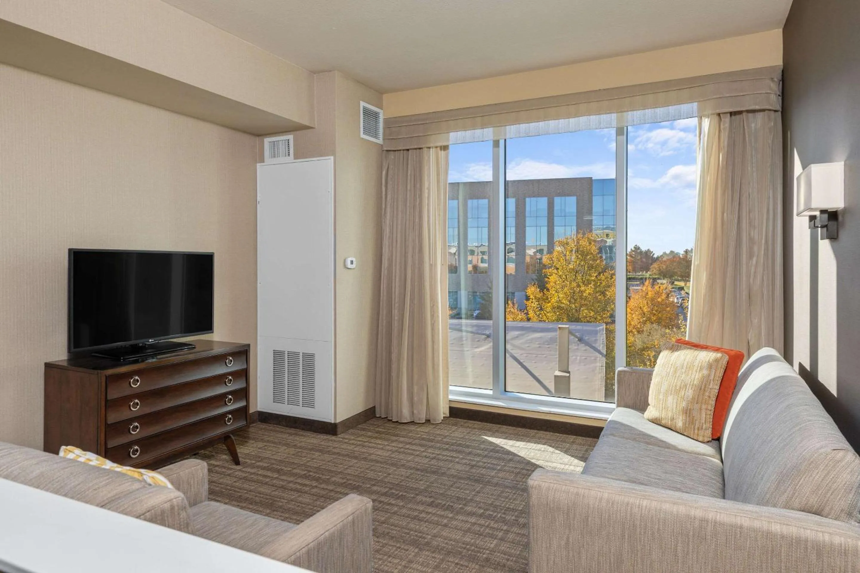 Bedroom in Cambria Hotel Plano - Frisco