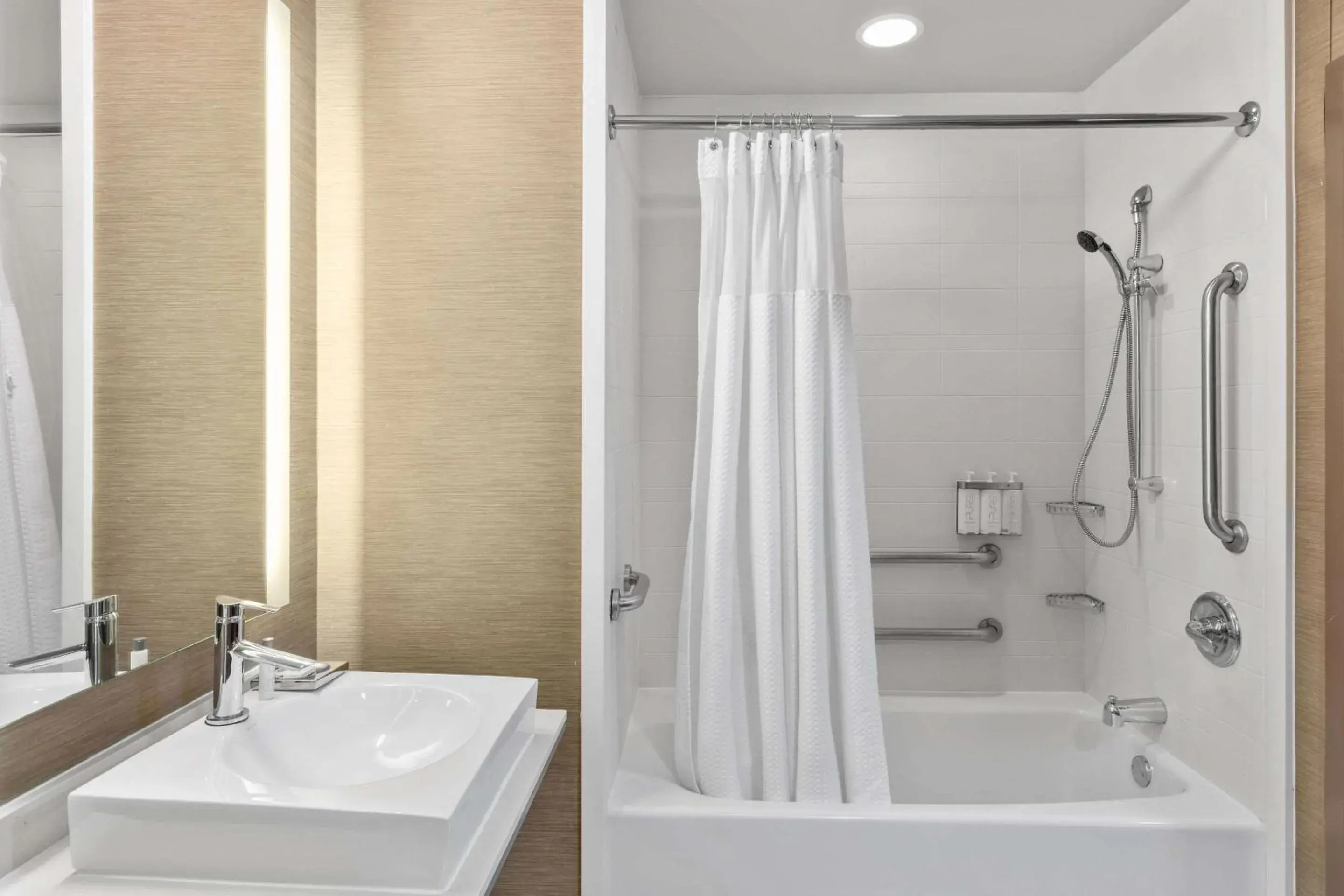 Bedroom in Cambria Hotel Plano - Frisco Bedroom in Cambria Hotel Plano - Frisco