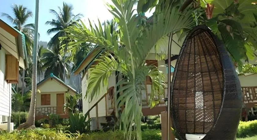 Green Cottage Beach Resort