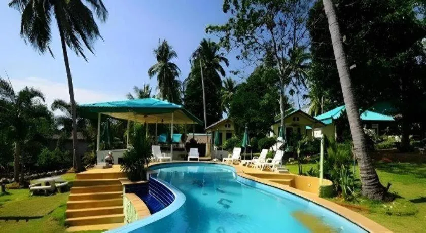 Green Cottage Beach Resort