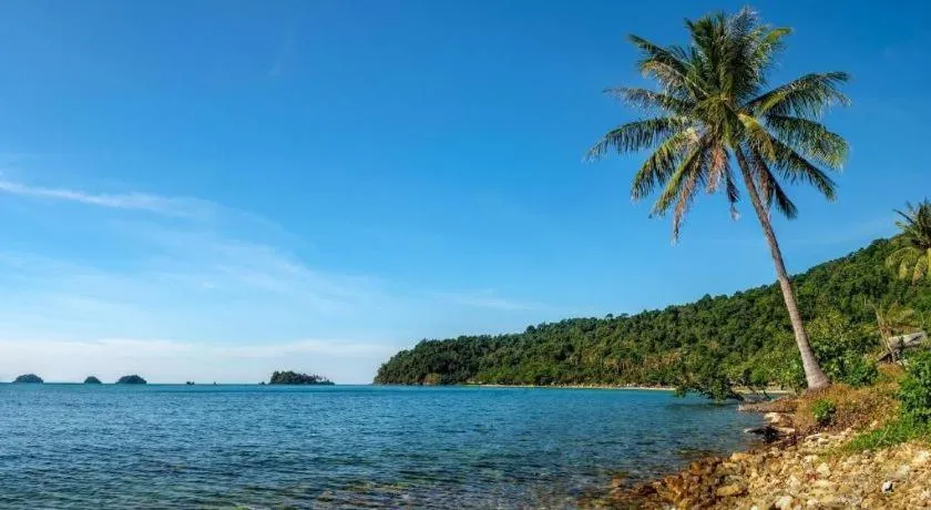 Green Cottage Beach Resort