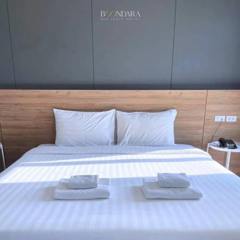 Bed in Boondara Boutique Hotel