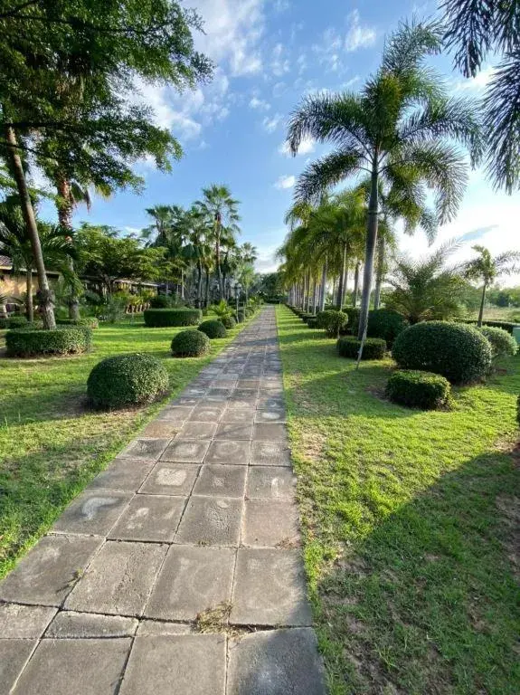 Manee Sangkha Hotel Manee Sangkha Hotel