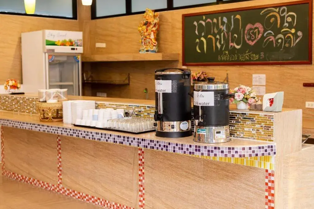 Manee Sangkha Hotel Manee Sangkha Hotel