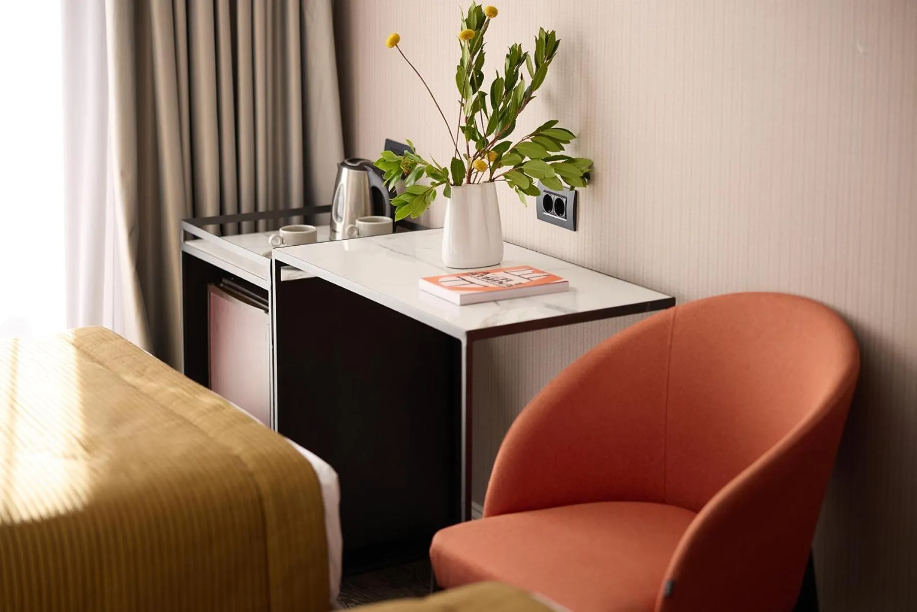 Coffee/tea facilities in Astor Hotel Athens