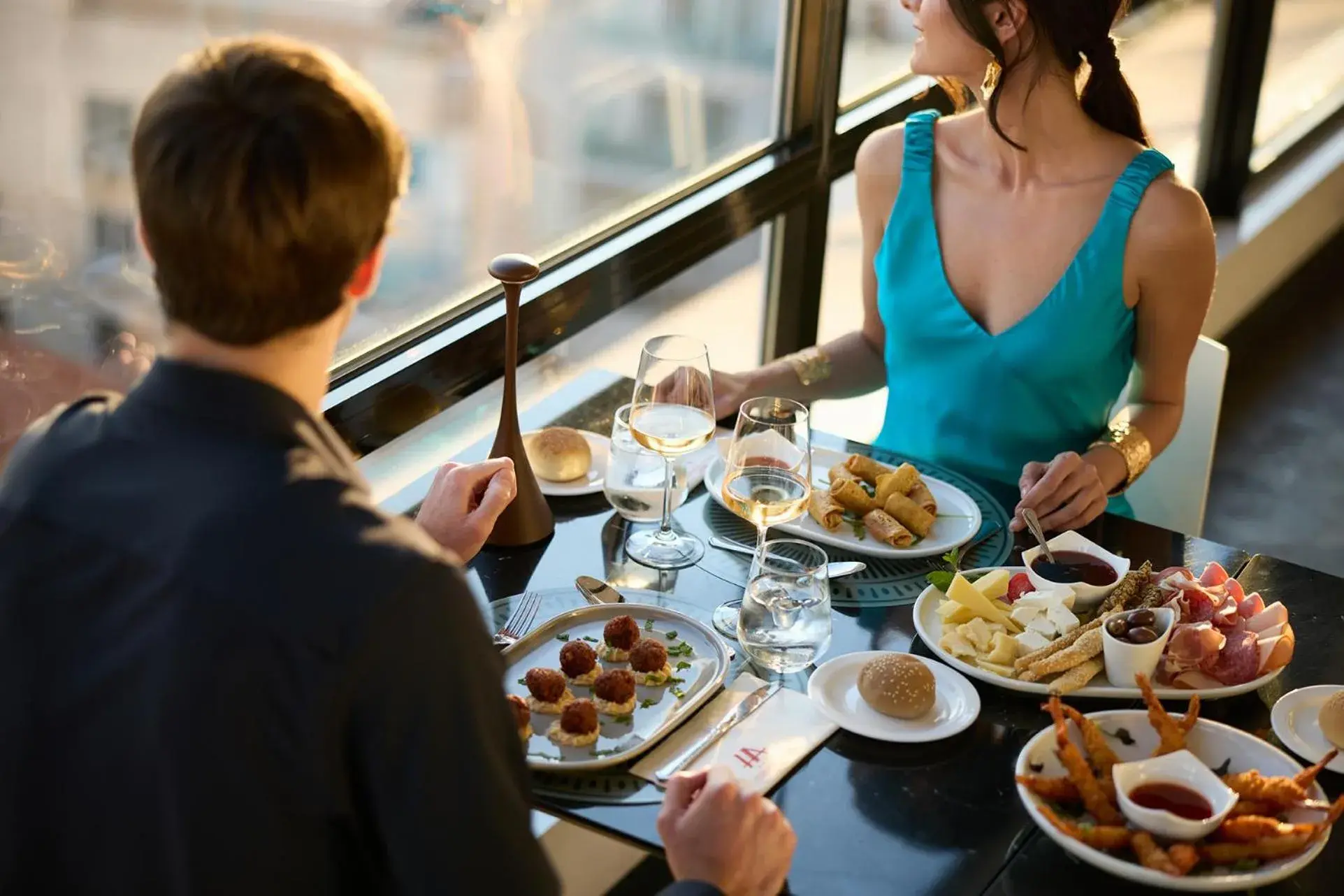 Restaurant/places to eat in Astor Hotel Athens Restaurant/places to eat in Astor Hotel Athens