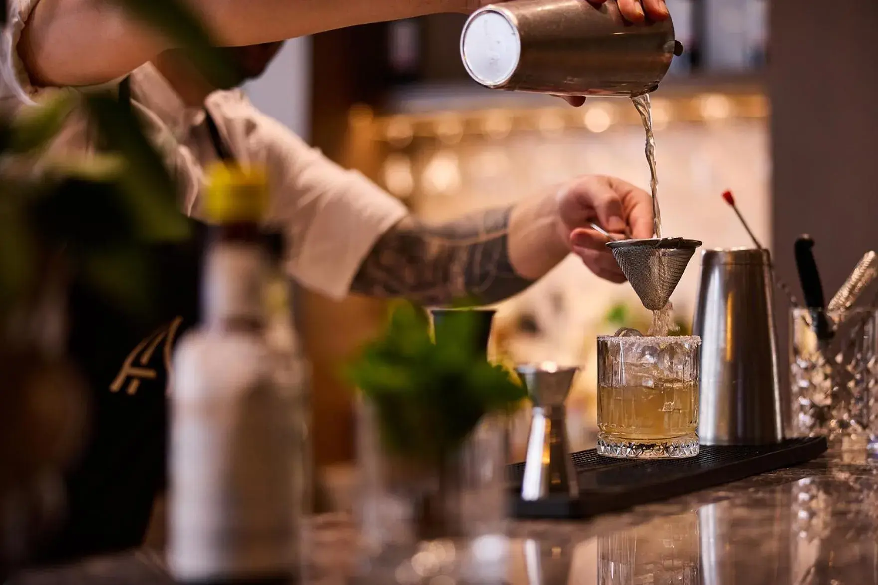 Lounge or bar in Astor Hotel Athens Lounge or bar in Astor Hotel Athens