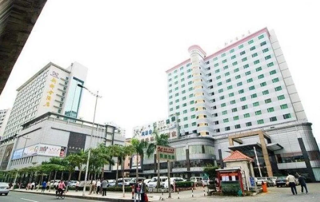 Metropolitan Hotel