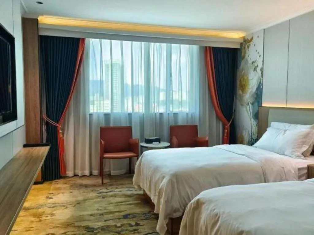 Bed in Metropolitan Hotel