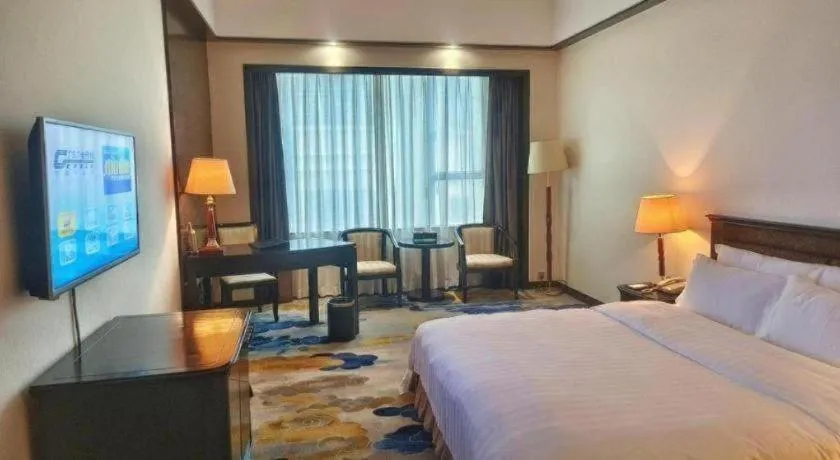 Bed in Metropolitan Hotel