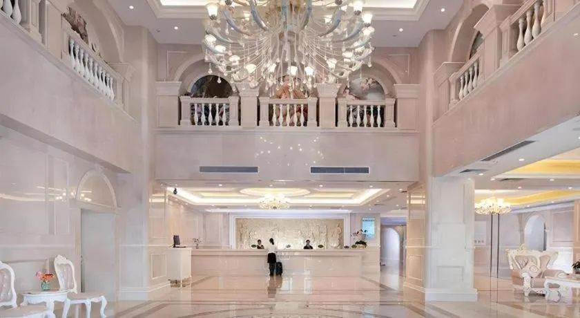 Vienna Hotel Guangdong Xinyi Jiaoyucheng River View