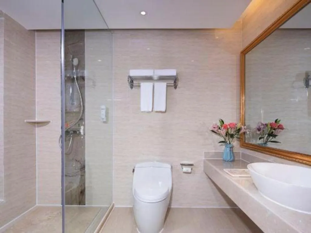 Vienna Hotel Guangdong Xinyi Jiaoyucheng River View