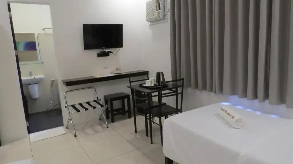 Bed in Fiesole Residence Inn Bed in Fiesole Residence Inn