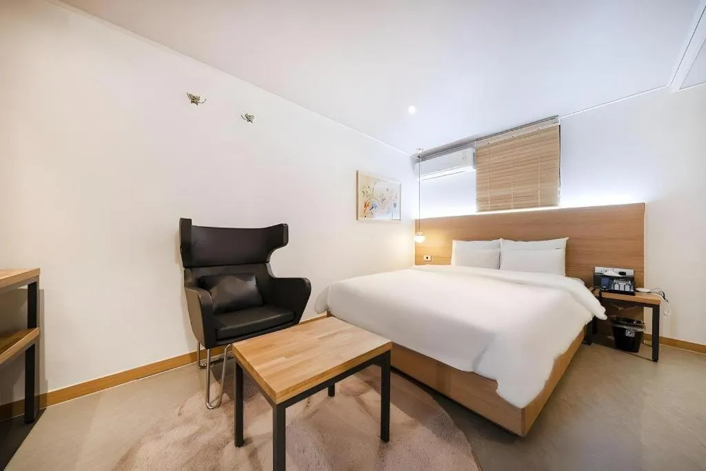 Bed in No 25 Hotel Songtan