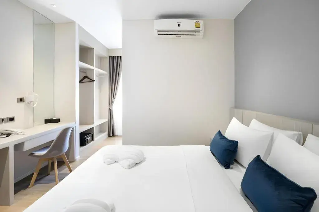 Bed in XOTEL Bed in XOTEL