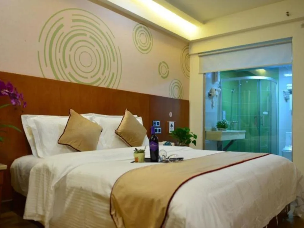 Bed in GreenTree Inn Qingdao Jiaozhou Jiaoping Road Express Hotel