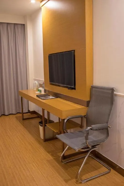 GreenTree Inn Qingdao Jiaozhou Jiaoping Road Express Hotel