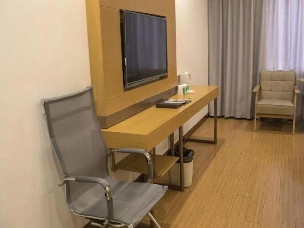 GreenTree Inn Qingdao Jiaozhou Jiaoping Road Express Hotel