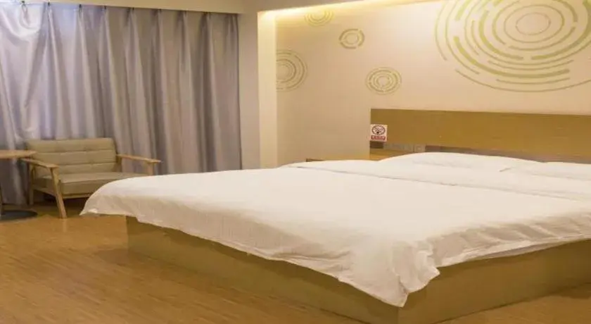 Bed in GreenTree Inn Qingdao Jiaozhou Jiaoping Road Express Hotel Bed in GreenTree Inn Qingdao Jiaozhou Jiaoping Road Express Hotel