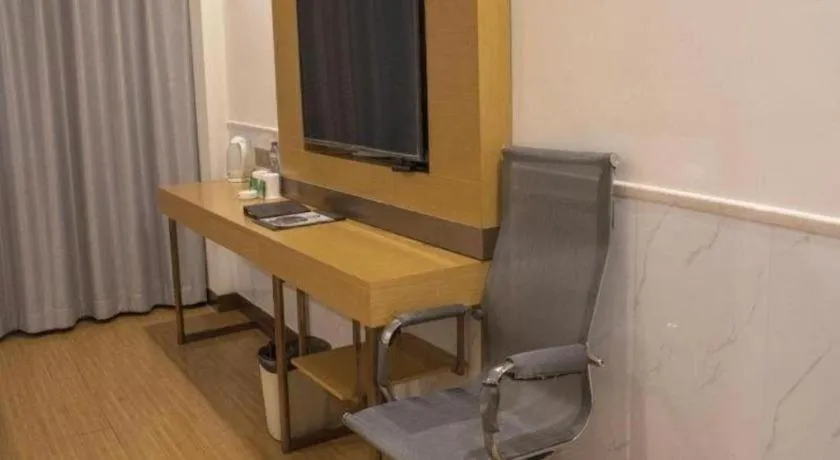 GreenTree Inn Qingdao Jiaozhou Jiaoping Road Express Hotel