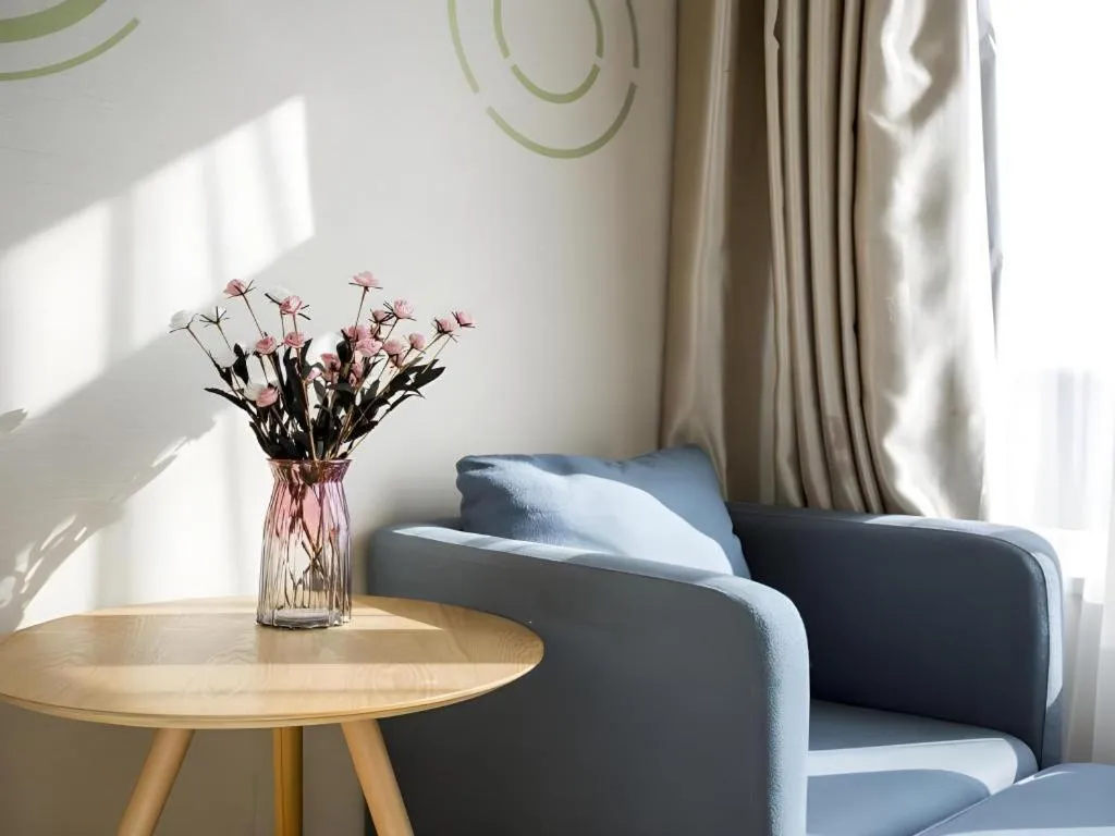 GreenTree Inn Zhangjiagang Yangshe Old Street Stadium