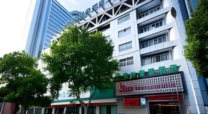 GreenTree Inn Zhangjiagang Yangshe Old Street Stadium