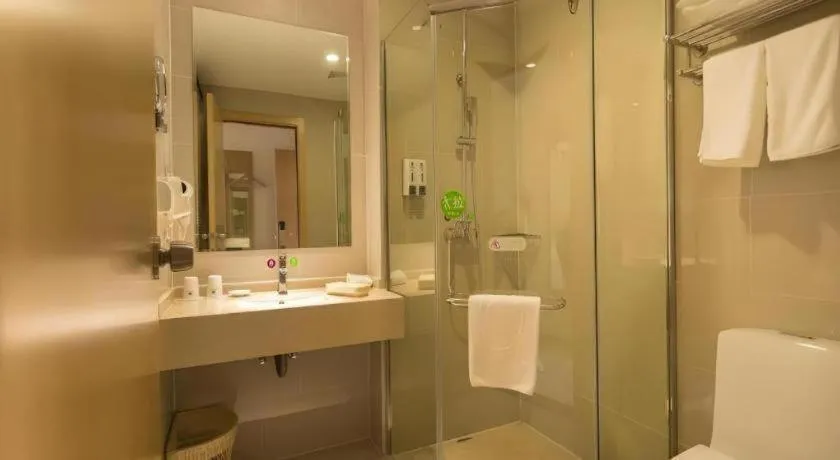 GreenTree Inn Zhangjiagang Yangshe Old Street Stadium