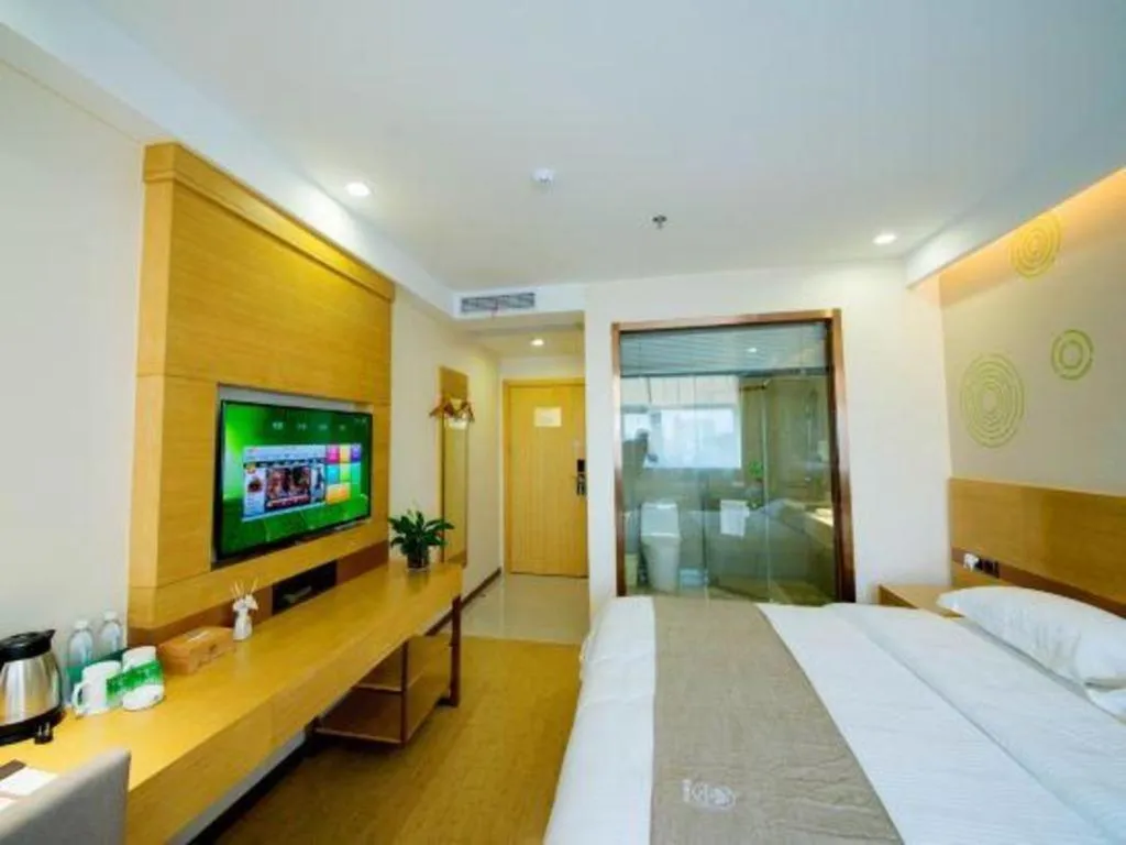 Bed in GreenTree Inn Zhangjiagang Yangshe Old Street Stadium