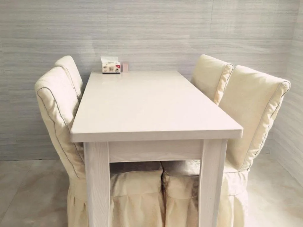 Vatica Hangzhou Linan Qianwang Street Hotel