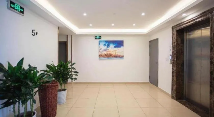 GreenTree Inn Shanghai National Convention and Exhibition Center Huaxiang Road