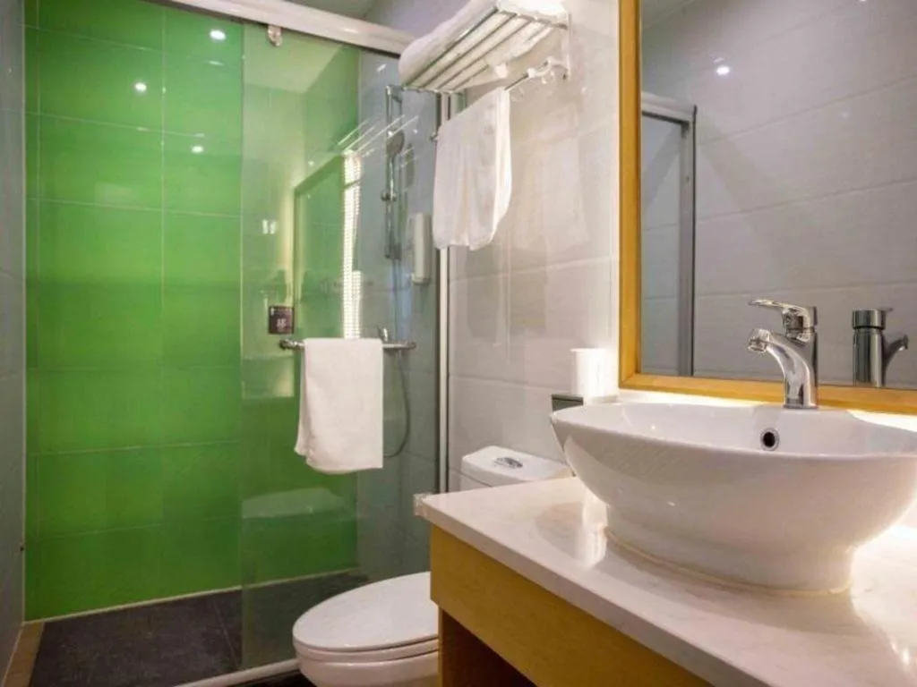 GreenTree Inn Shanghai National Convention and Exhibition Center Huaxiang Road