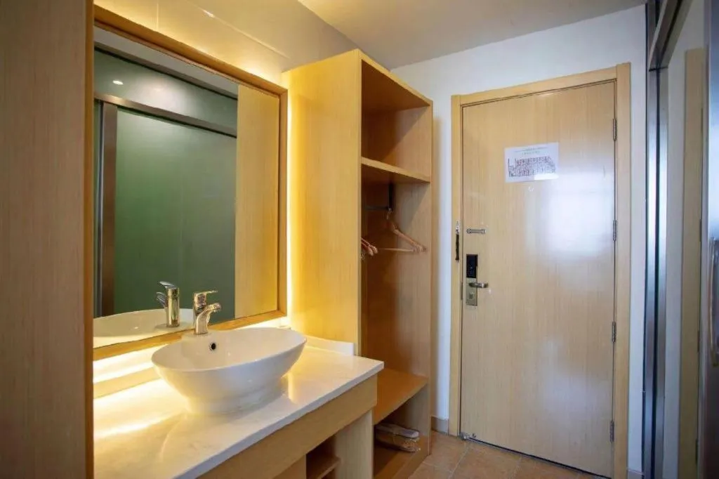 GreenTree Inn Shanghai National Convention and Exhibition Center Huaxiang Road