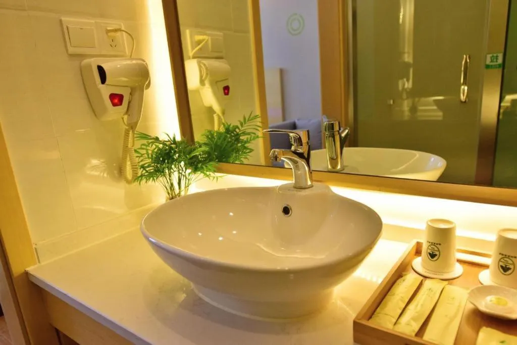 GreenTree Inn Shanghai National Convention and Exhibition Center Huaxiang Road