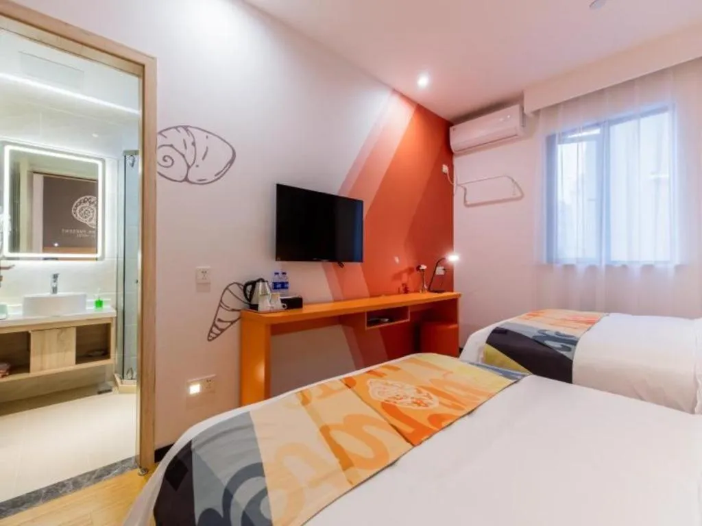 Bed in Shell Shanghai Yangpu District Pingliang Road Binjiang Hotel