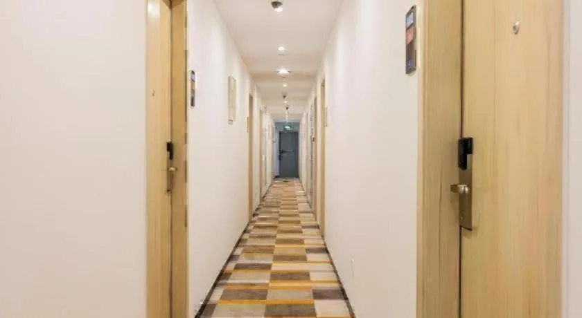 Shell Shanghai Yangpu District Pingliang Road Binjiang Hotel