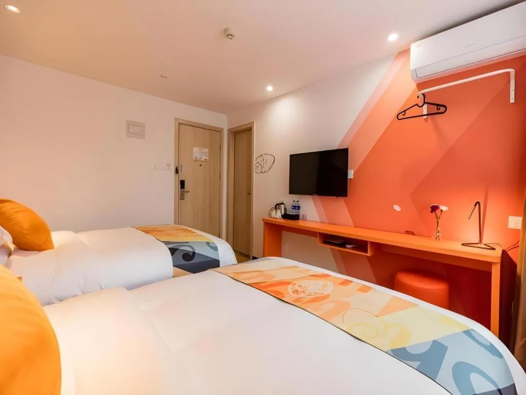 Bed in Shell Shanghai Yangpu District Pingliang Road Binjiang Hotel