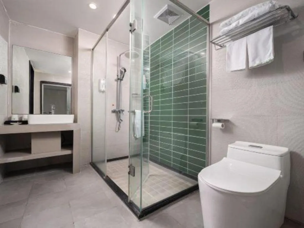 GreenTree Inn Haikou City Wuzhishan Road