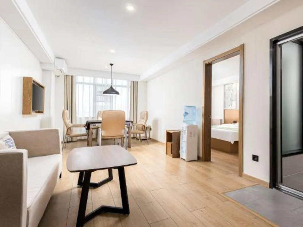 GreenTree Inn Haikou City Wuzhishan Road