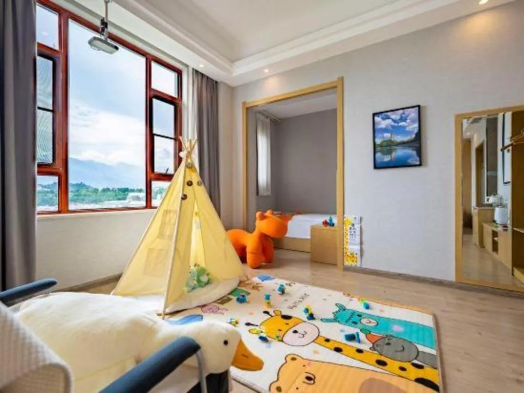 Bed in VX Dali Erhai Park Seascape Hotel