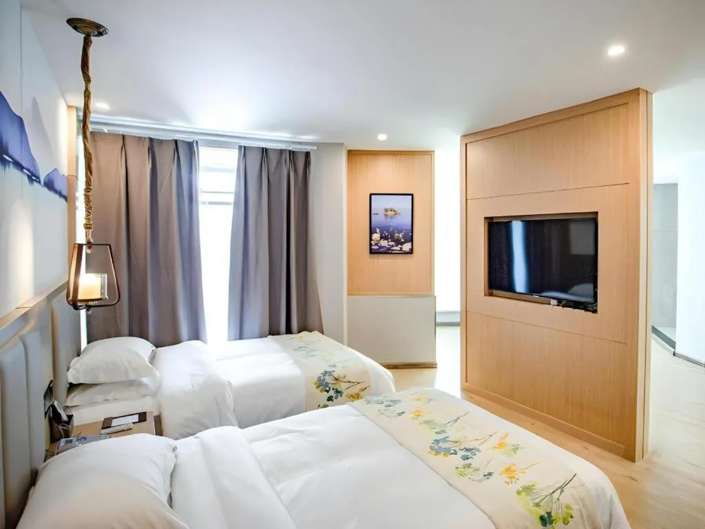 Bed in VX Dali Erhai Park Seascape Hotel