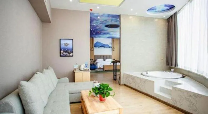 Bed in VX Dali Erhai Park Seascape Hotel