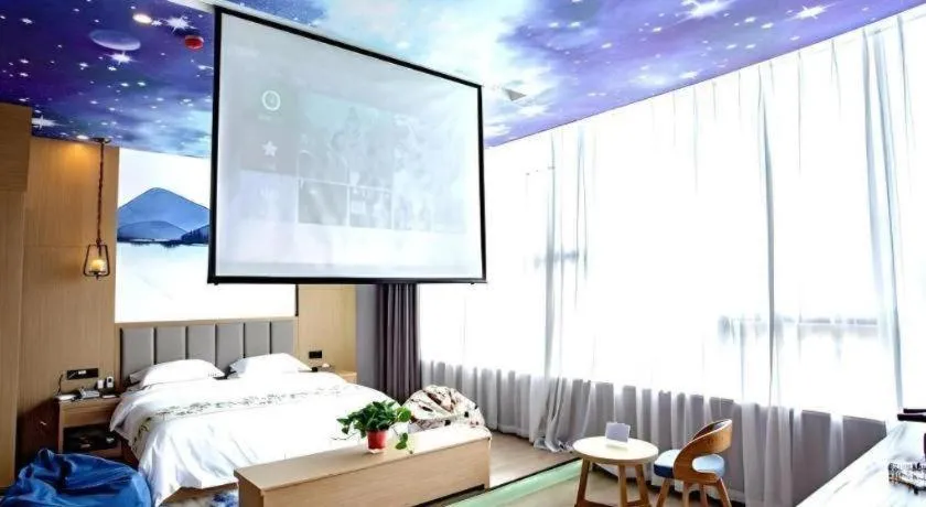 Bed in VX Dali Erhai Park Seascape Hotel