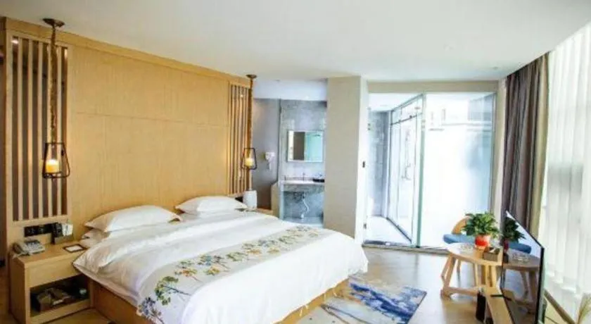 Bed in VX Dali Erhai Park Seascape Hotel