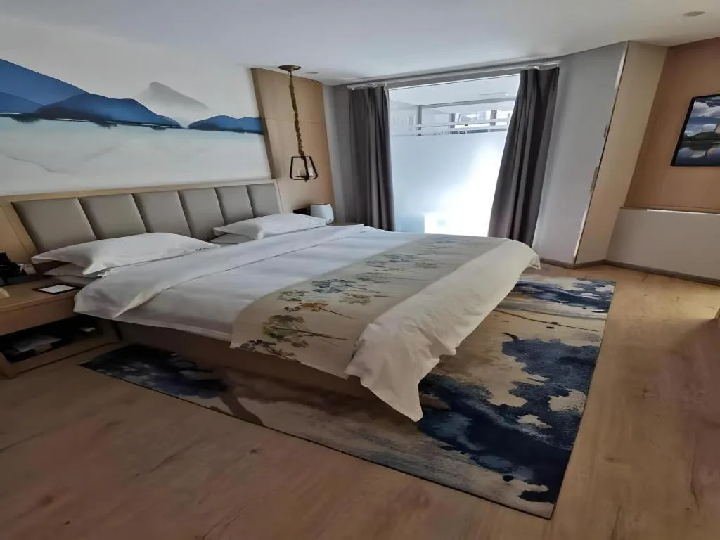 Bed in VX Dali Erhai Park Seascape Hotel