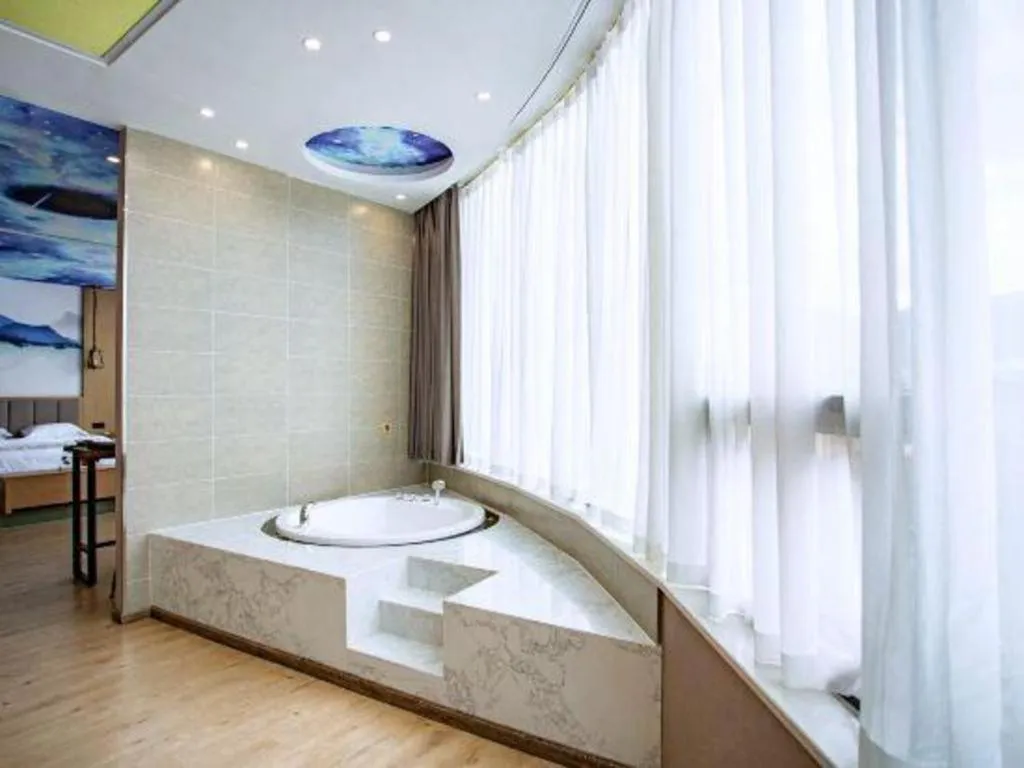 VX Dali Erhai Park Seascape Hotel