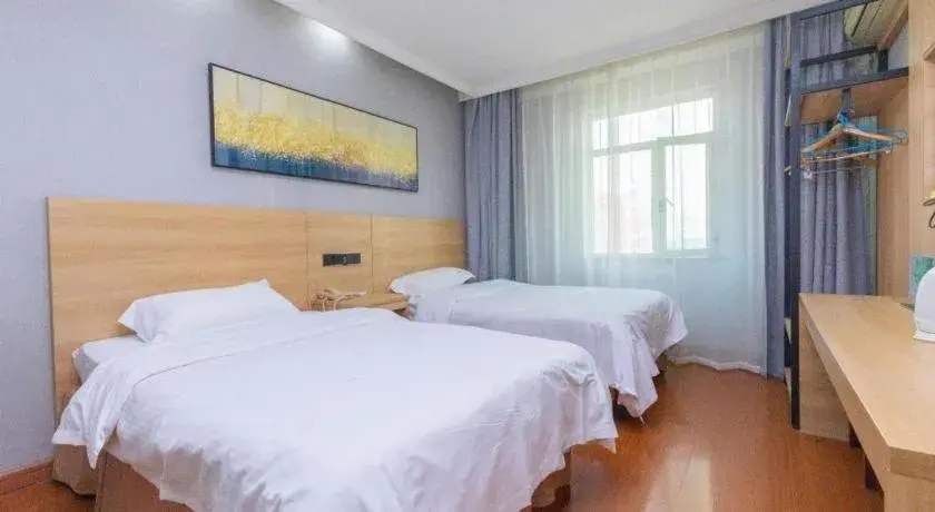 Bed in GreenTree Inn Chongqing Longhu Times Tianjie Xietaizi Metro Station Bed in GreenTree Inn Chongqing Longhu Times Tianjie Xietaizi Metro Station