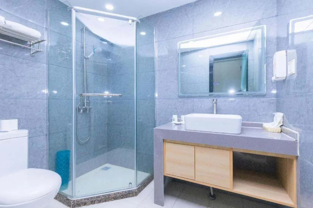 GreenTree Inn Chongqing Longhu Times Tianjie Xietaizi Metro Station