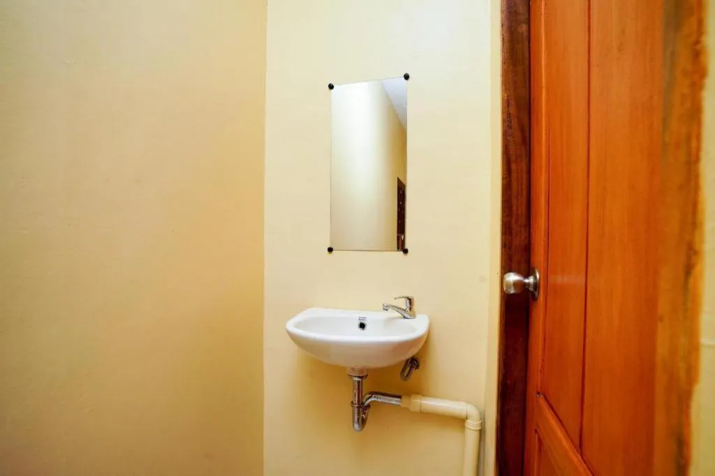 OYO 2656 Az Zahra Residence Syariah