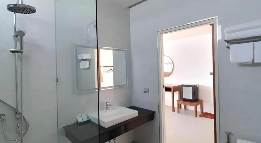 Rattana Pura Beach Resort